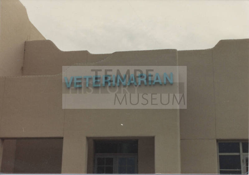 Burke Veterinary Hospital - 1835 East Guadalupe Road - Tempe, Arizona