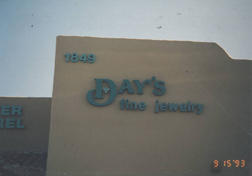 Day's Fine Jewelry - 1849 East Guadalupe Road - Tempe, Arizona