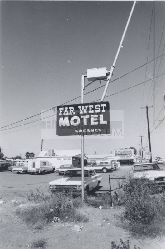 Far West Motel - 2054 East Apache Boulevard, Tempe, Arizona