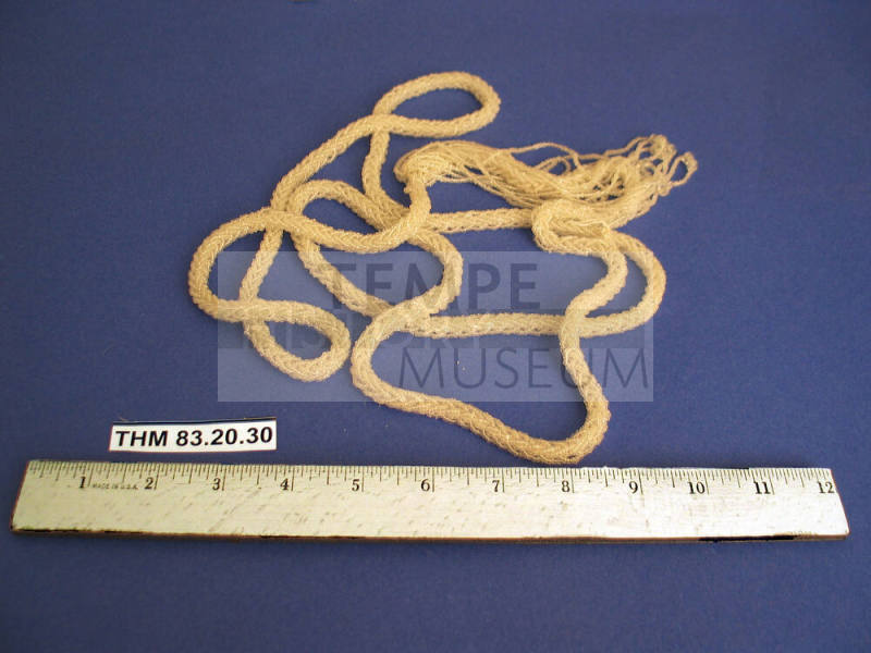 Bead necklace