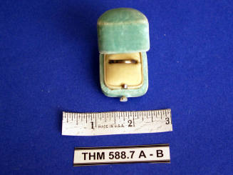 Ring w/ Box