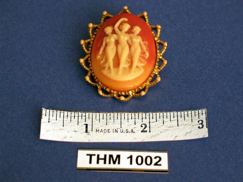 Brooch, Cameo