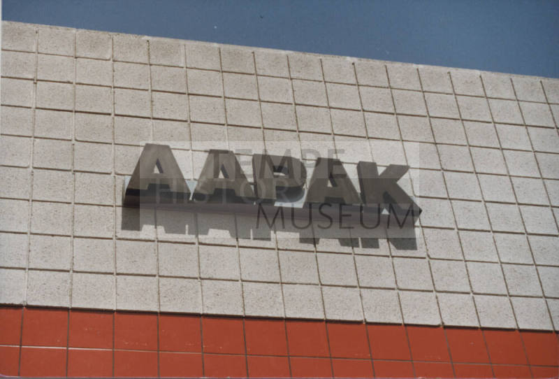 AAPAK - 717 South Hacienda Drive - Tempe, Arizona