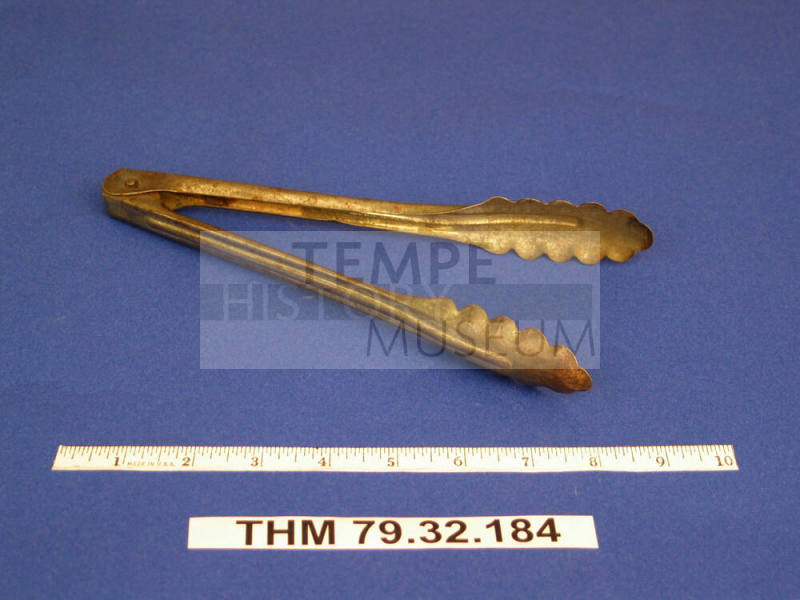 Tongs