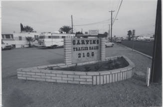 Garvin's Motor Home Center - 2106 East Apache Boulevard, Tempe, Arizona
