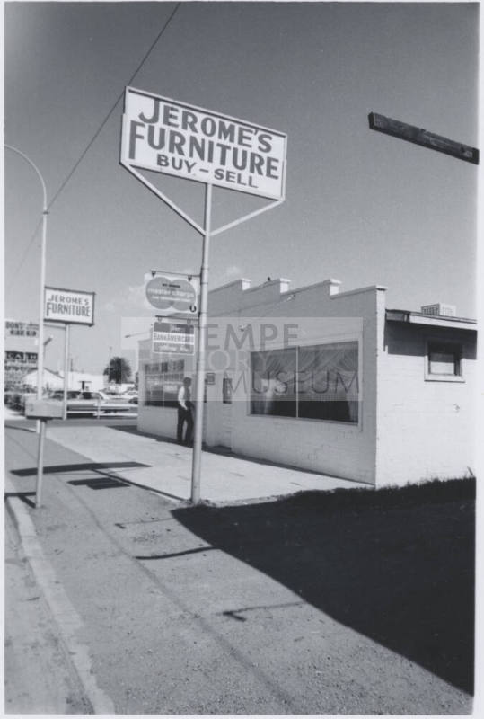 Jerome's Furniture - 2119 East Apache Boulevard, Tempe, Arizona
