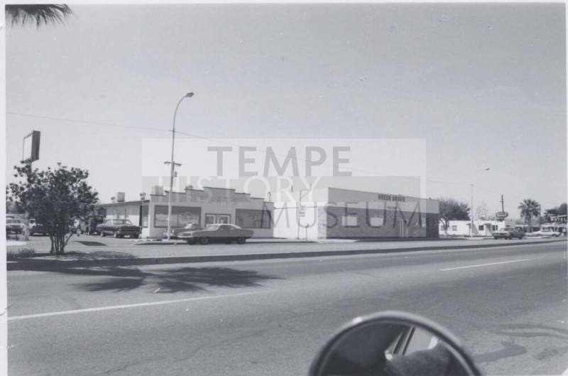 Boats - 2119 East Apache Boulevard, Tempe, Arizona