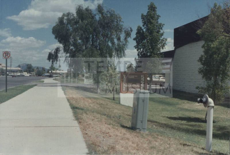Baseline Industrial Center - 5245 South Kyrene Road - Tempe, Arizona