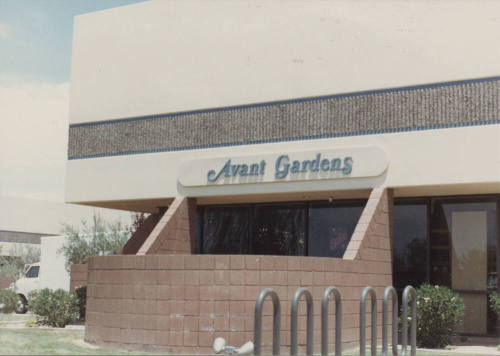 Avant Gardens - 5869 South Kyrene Road - Tempe, Arizona
