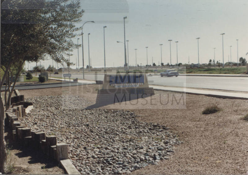 Chapman Chevrolet Isuzu - 6011 South Kyrene Road - Tempe, Arizona