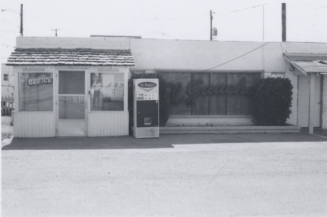 El Gaucho Motel - 2132 East Apache Boulevard, Tempe, Arizona
