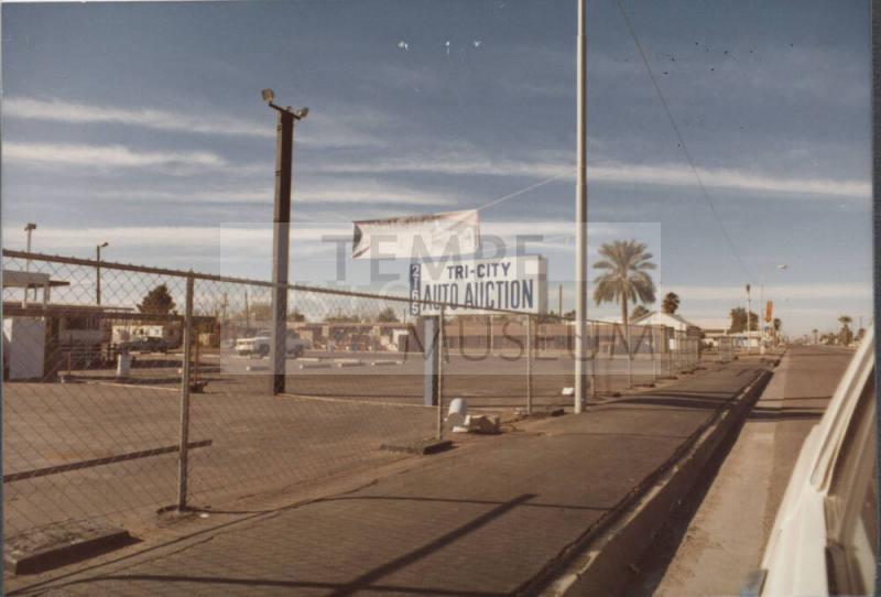 Tri-City Auto Auction - 2165 East Apache Boulevard, Tempe, Arizona