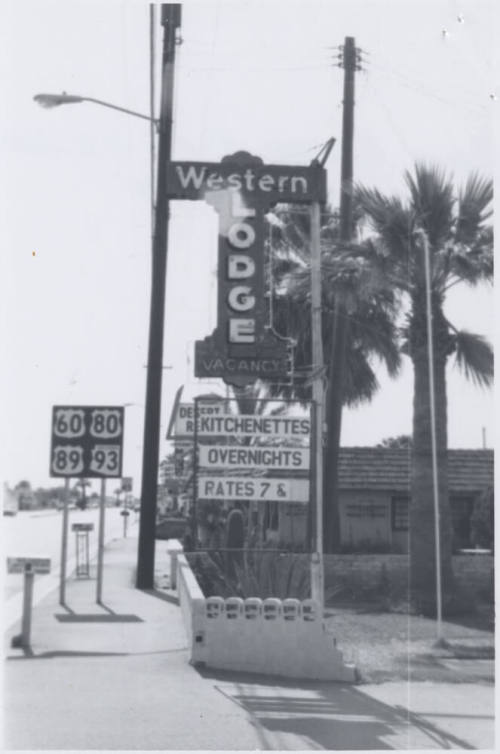 Western Lodge Motel - 2174 East Apache Boulevard, Tempe, Arizona