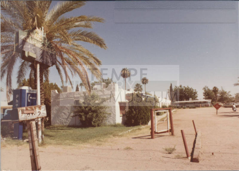 Adobe Hacienda Motel - 2182 East Apache Boulevard, Tempe, Arizona