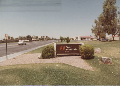 First Interstate Bank - 5120 South Lakeshore Drive - Tempe, Arizona