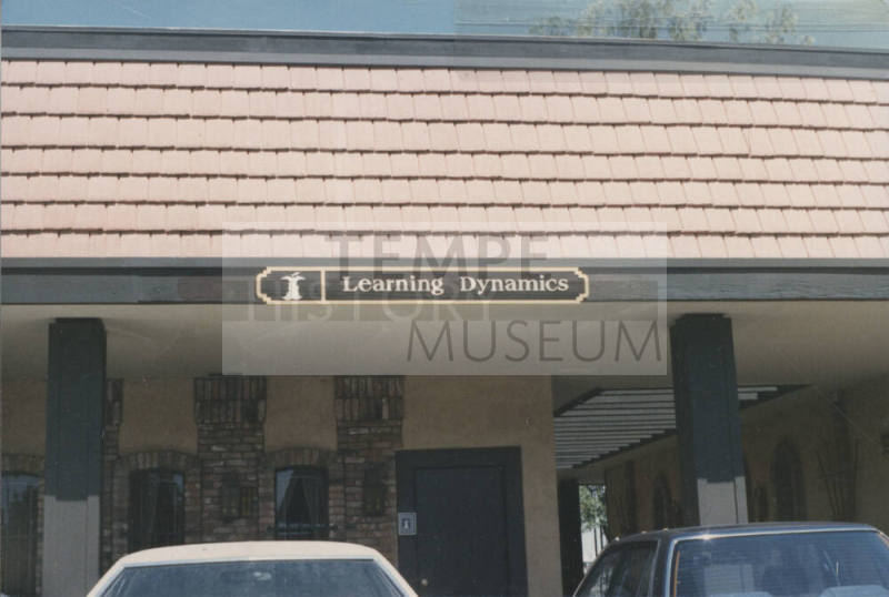 Learning Dynamics - 5440 South Lakeshore Drive - Tempe, Arizona