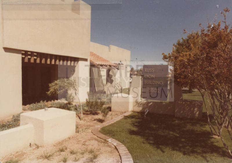 Russ Lyon Building - 5502 South Lakeshore Drive - Tempe, Arizona
