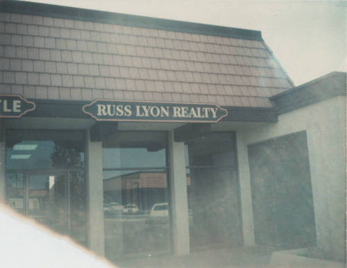Russ Lyon Realty - 5502 South Lakeshore Drive - Tempe, Arizona
