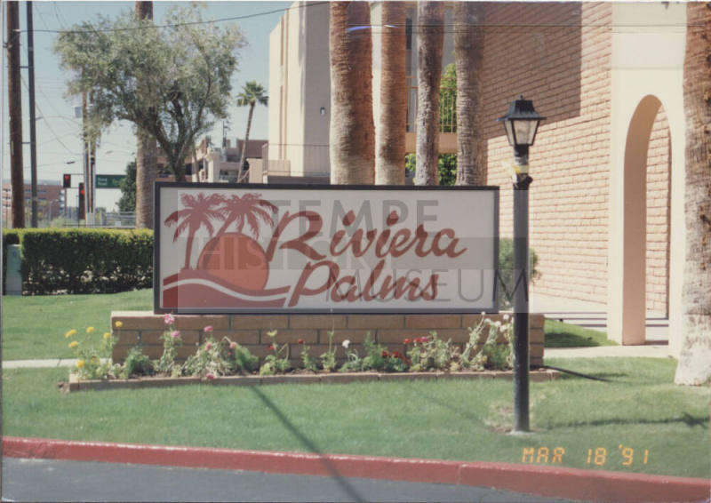 Riviera Palms Apartments - 914 East Lemon Street - Tempe, Arizona