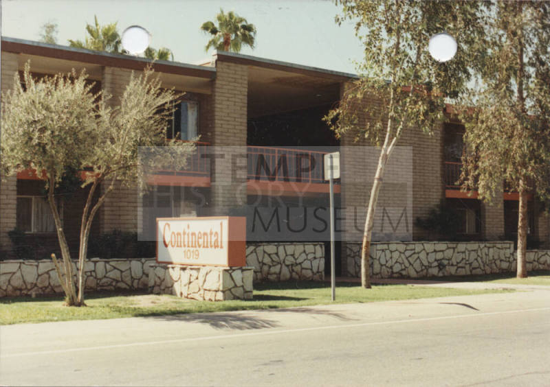 Continental Apartments - 1019 East Lemon Street - Tempe, Arizona