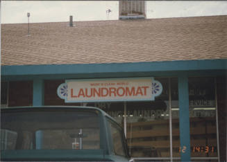 Wash N Clean World - 1039 East Lemon Street - Tempe, Arizona