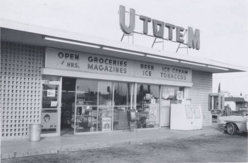 U Totem Markets of Arizona - 2196 East Apache Boulevard, Tempe, Arizona