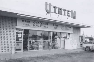 U Totem Markets of Arizona - 2196 East Apache Boulevard, Tempe, Arizona
