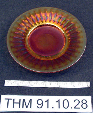 Small Carnival Glass Dish