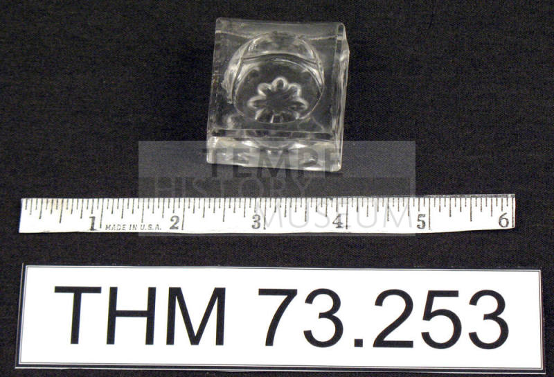 Clear Glass Candle Holder