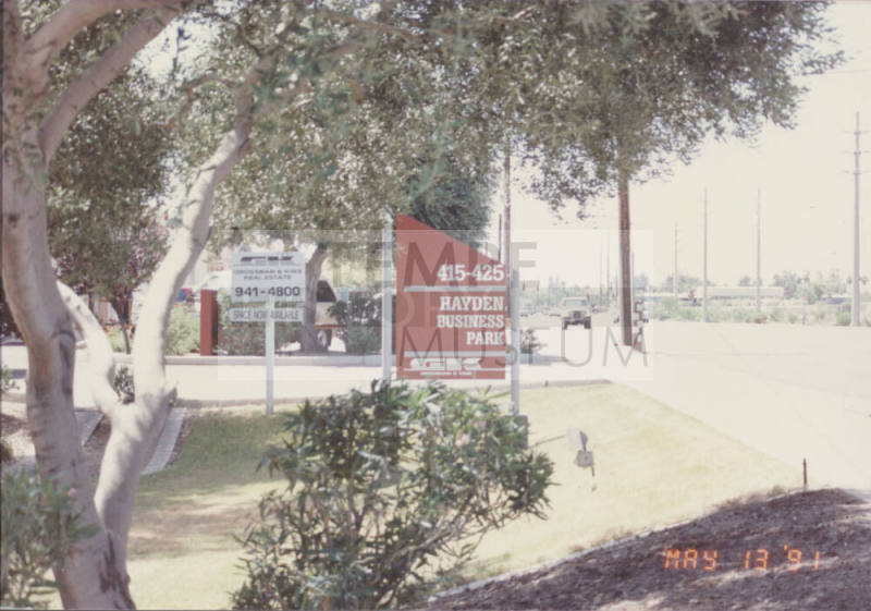 Hayden Road Business Park - 415 South McClintock Drive - Tempe, Arizona