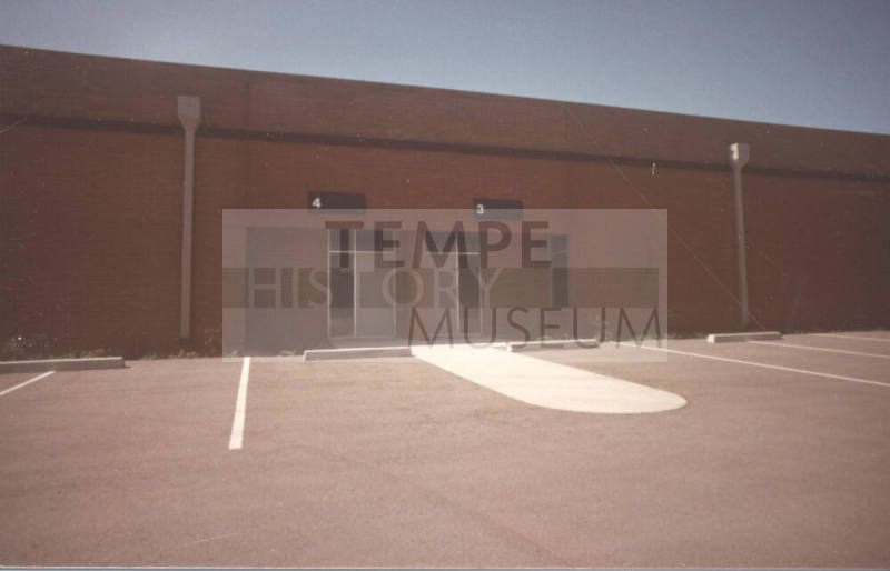 Hayden Road Business Park - 415 South McClintock Drive - Tempe, Arizona