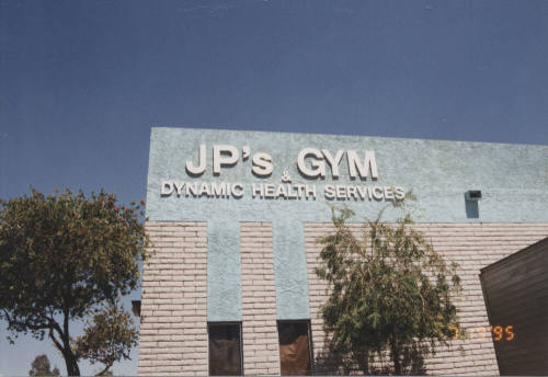 JP's Gym & Dynamic Health Services - 525 South McClintock Drive - Tempe, Arizona