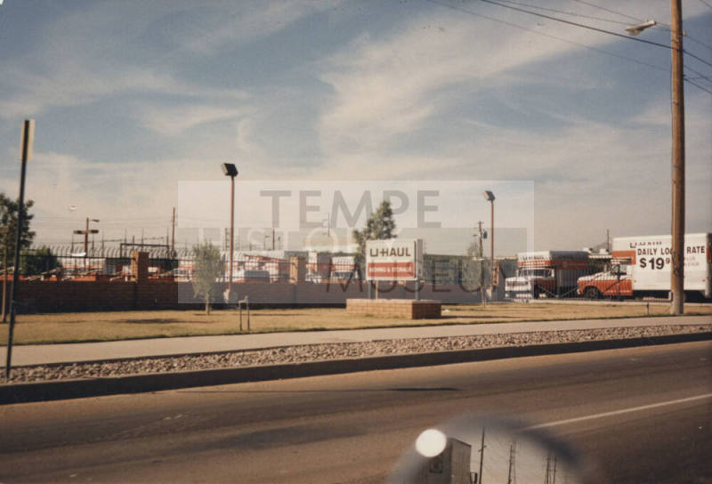 Uhaul Moving & Storage - 800 North McClintock Drive - Tempe, Arizona