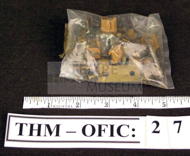Package of hinges and screws