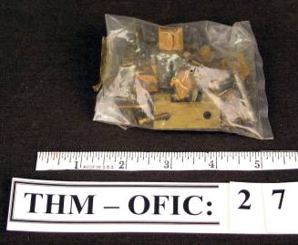Package of hinges and screws
