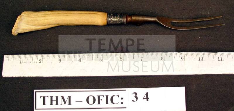 Fork, 2 pronged deer antler