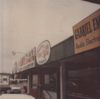 Rundles Auto Parts - 2202 East Apache Boulevard, Tempe, Arizona