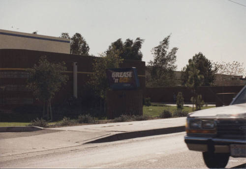 Grease 'N Go Center - 1355 South McClintock Drive - Tempe, Arizona