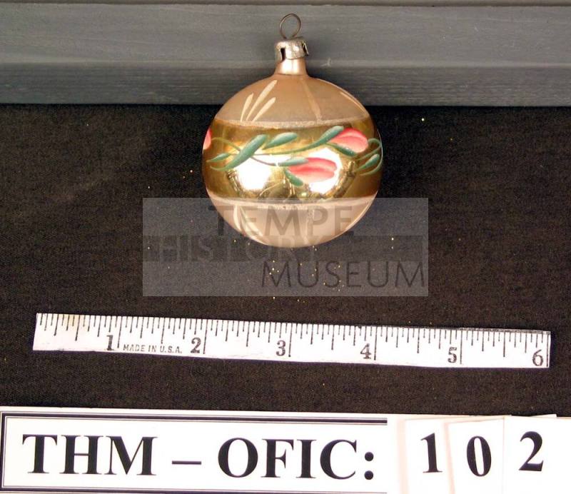 Ornament, christmas tree