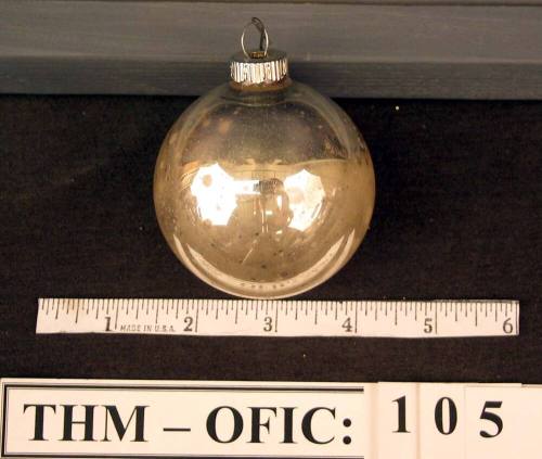 Ornament, christmas tree