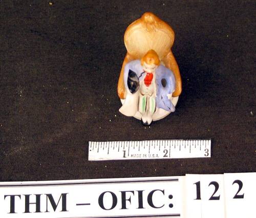 Figurine, British officer