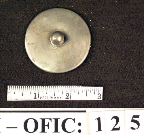 Lid, metal