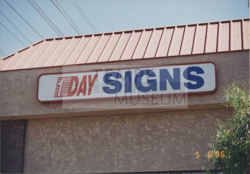 One Day Signs - 1900 North McClintock Drive - Tempe, Arizona