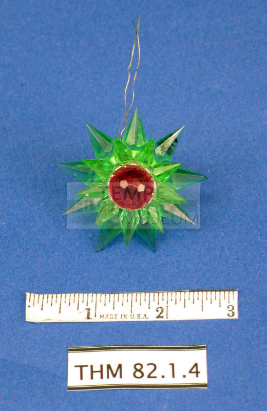 Christmas Light Bulb Decoration