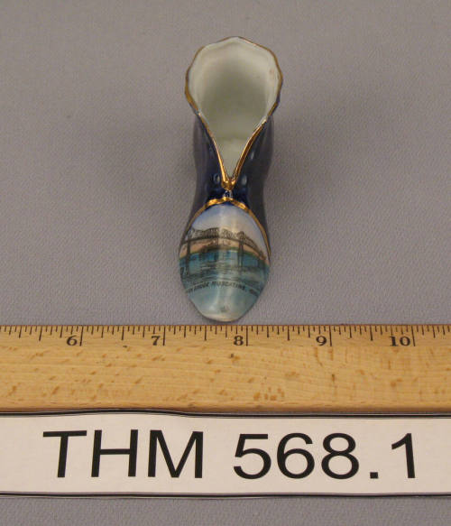 Souvenir Ceramic Shoe