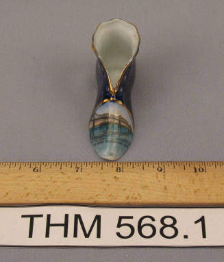 Souvenir Ceramic Shoe