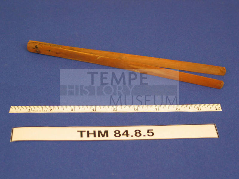 Tongs