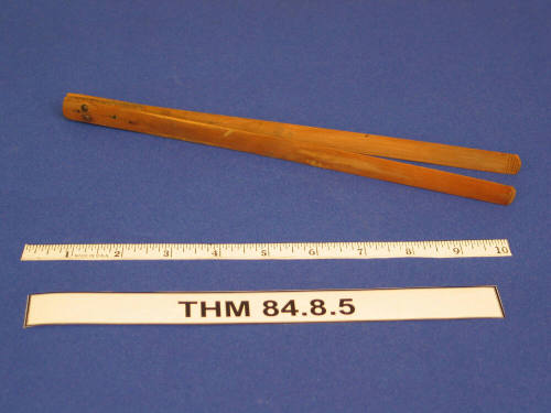 Tongs