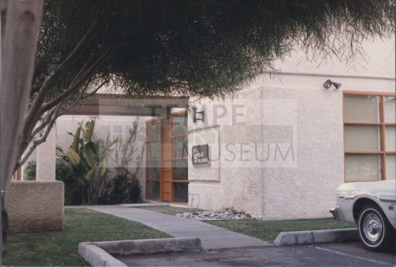 Les Brown Insurance - 2330 South McClintock Drive - Tempe, Arizona