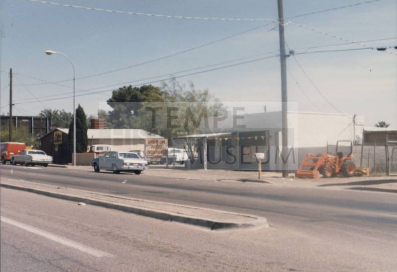 Drop-In Auto Insurance - 2323 East Apache Boulevard, Tempe, Arizona